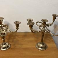 Due candelabri vintage in zinco placcate argento
