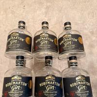 Bottiglie gin vuote