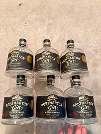 Bottiglie gin vuote