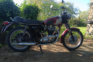 Triumph 650 t120 r tipo america fine anni 60