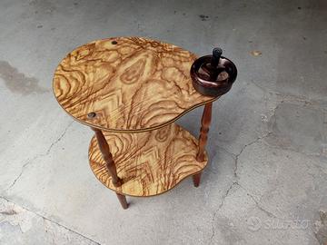 Tavolino da fumo, antiquariato