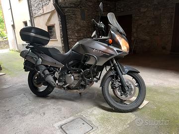 Suzuki V strom 650cc