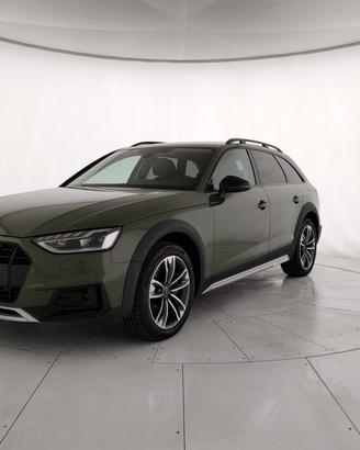 Audi A4 Allroad 40 2.0 tdi mhev Identity Contrast 