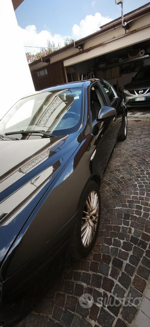 Alfa Romeo 159