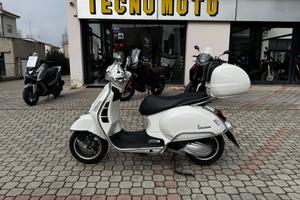 Piaggio Vespa 300 GTS hpe SUPER - unico proprietar