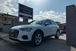 Audi Q3 45 1.4 tfsi e s-tronic