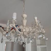 Lampadario Shabby bianco