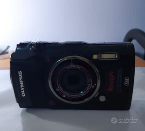 Olympus Tg-5 ÷scafandro e staffa