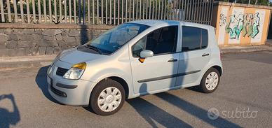 Renault Modus 1.5 dCi 82CV Confort Dynamique