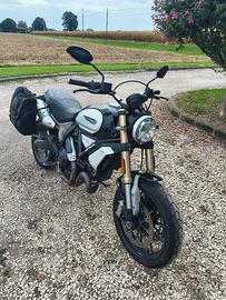 Ducati scrambler 1100