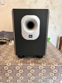 Subwoofer JBL SUB140/230 - Potente e Affidabile