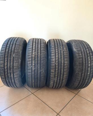 4 Gomme NUOVE 185/55 R15 Kumho Estive