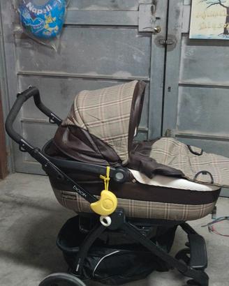 TRIO PASSEGGINO PEG PEREGO CON BASE AUTO IN PELLE