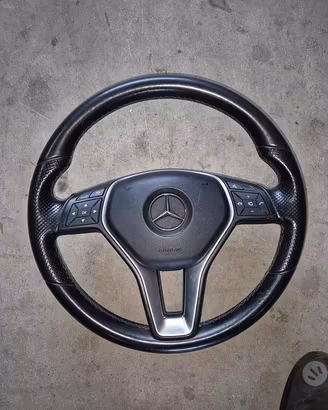 Volante 3 Razze Per Mercedes Classe C W204 - GLA