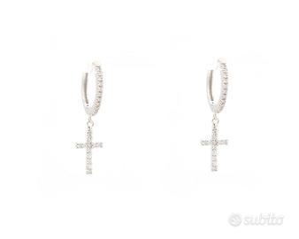 Orecchini croci in oro bianco con diamanti