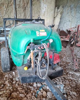 Atomizzatore botte per diserbante 1000 litri 