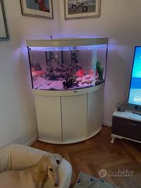 Acquario  completo di mobile ad angolo c.a. 200 l.