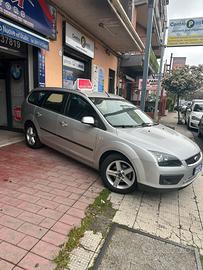 Ford focus anno 2007  1600 diesel