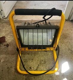 Lampada per giardino o cantiere da 1000W