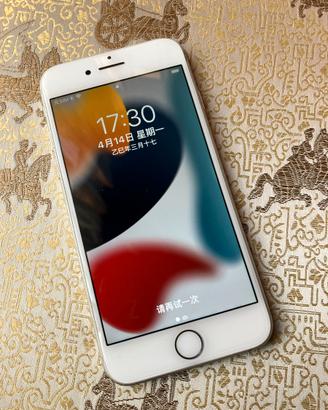 iPhone 7 128GB batteria nuova (4/2025)