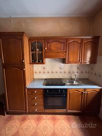 Cucina in buone condizioni