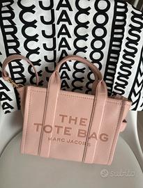 The tote bag Marc Jacobs