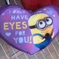 Cuscino a cuore Minions Cattivissimo Me