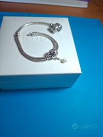 Clip Pandora Goccia di perla 