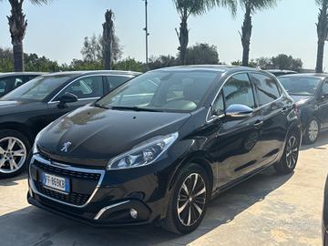 Peugeot 208 BlueHDi 75 5 porte Allure - 12/2016