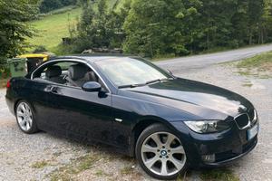 BMW 320i e93