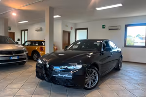 Alfa Romeo Giulia 2.0 Turbo 280 CV AT8 AWD Q4 Spri