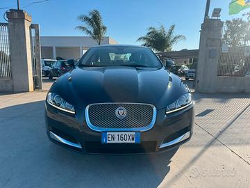 Jaguar XF 2.2 D