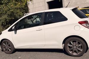 Toyota Yaris 1.3 3 porte Sol