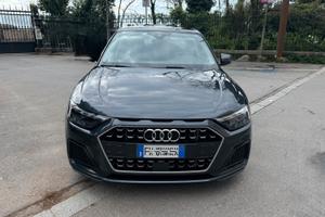 A1 II 2019 SportbackSportbacky 30 1.0 tfsi Admired
