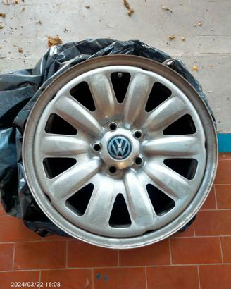 4 Cerchi FERRO 7 J x 16 AUDI VW SEAT