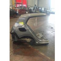 Taglio parafango lato destro vw golf 8 gti