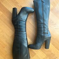 Stivale pelle nero alto