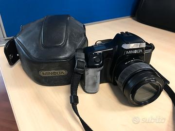 Macchina fotografica Minolta Maxxum 5000i