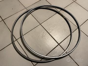 Cerchioni per bici da corsa