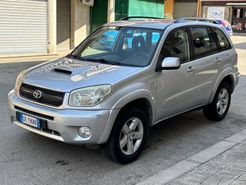 Toyota RAV 4 RAV4 2.0 Tdi D-4D cat 5 porte Sol