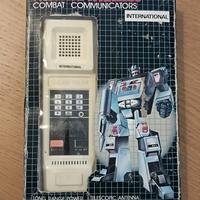 WALKIE TALKIES "Combat communicators"