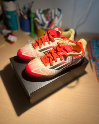 Scarpa Calcio Adidas F50 League Junior