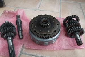 2 Cambio e Frizione nuova Suzuki Ts 400