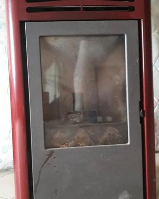 Stufa a pellet Edilkamin modello PRIMA 7,8 Kw