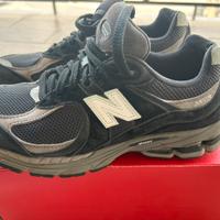 Scarpe New Balance 2002r