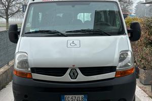 Pulmino 9 posti trasporto persone