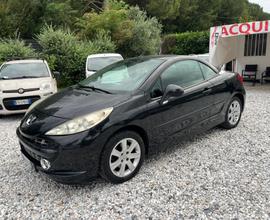 Peugeot 207 1.6 HDi 110CV CC Féline