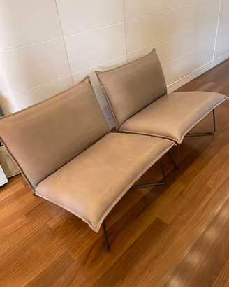 Coppia di Poltrone EARL JESS DESIGN ORIGINAL