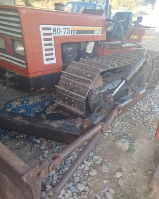 Trattore cingolato Fiat 80-75