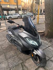 Scooter 300 cc